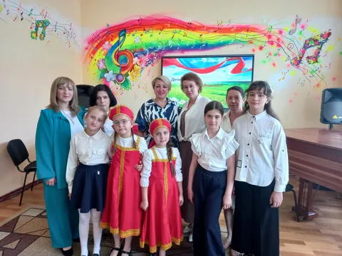 Участники концерта с преподавателями